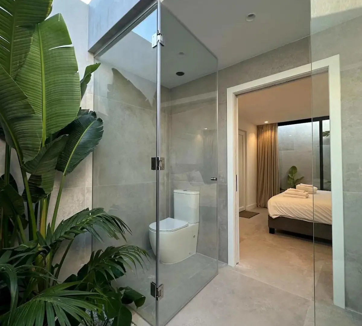 Villa Peman Luxurious Beachside Villa Marbella