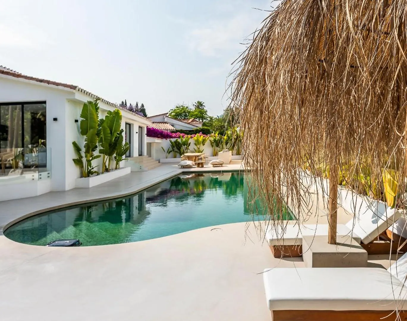 Villa Peman Luxurious Beachside Villa Marbella 0*,  España