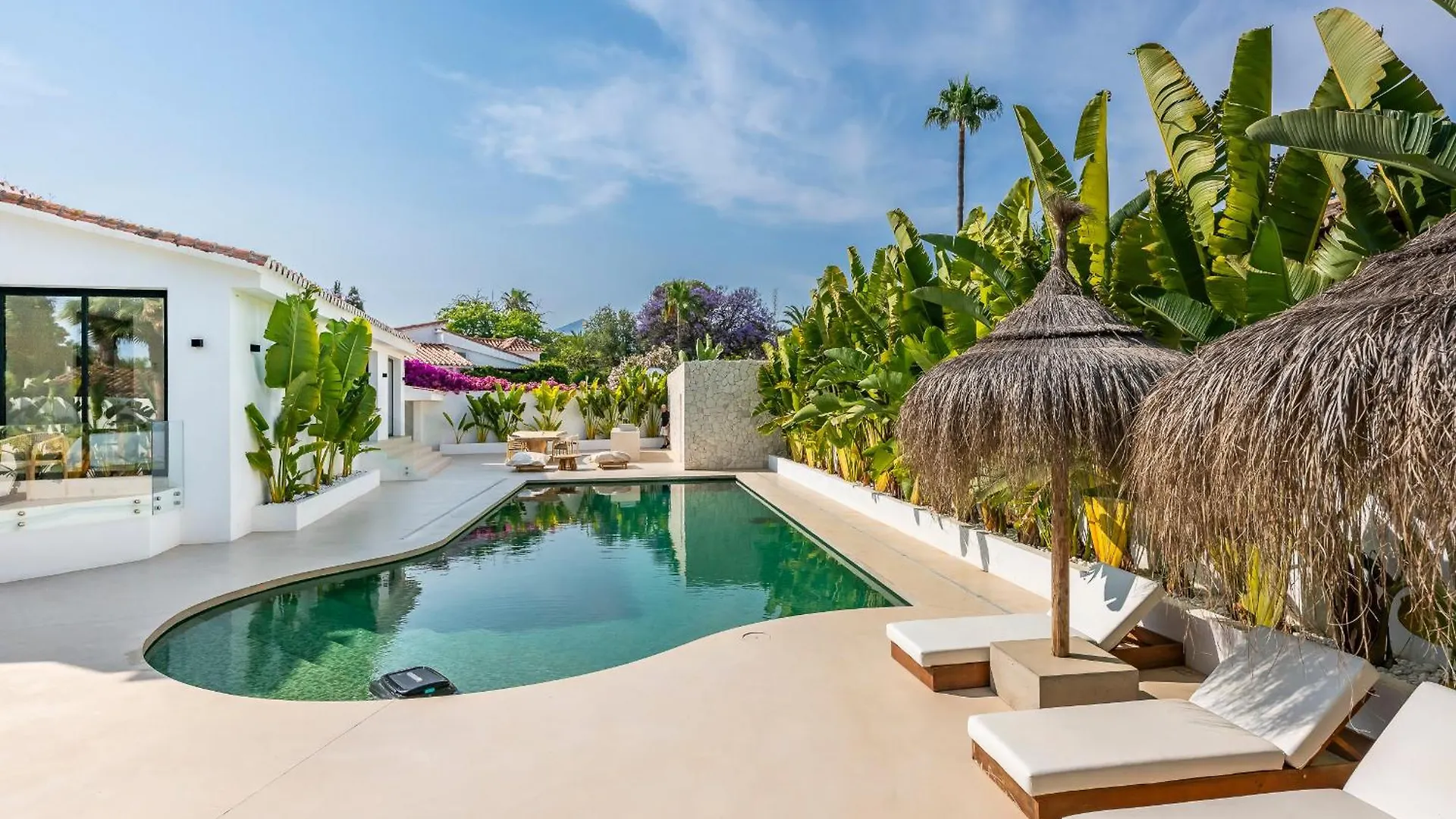 Villa Peman Luxurious Beachside Villa Marbella 0*,  España